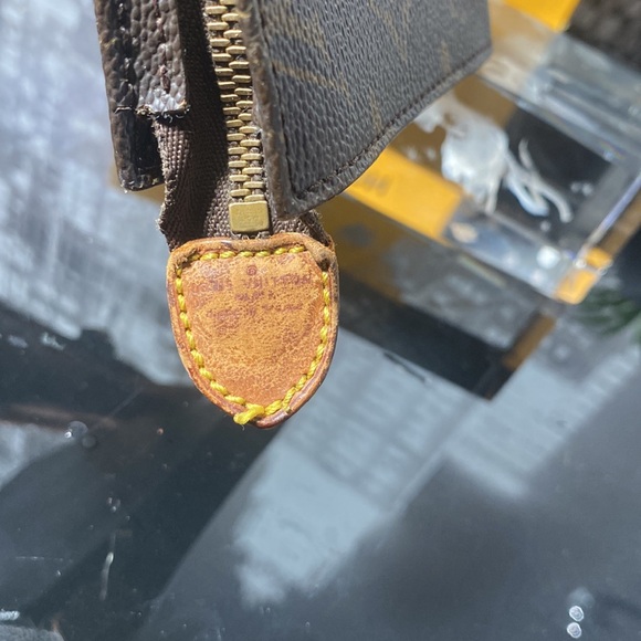 Authentic Louis Vuitton Monogram Cosmetic Bag - Picture 9 of 13